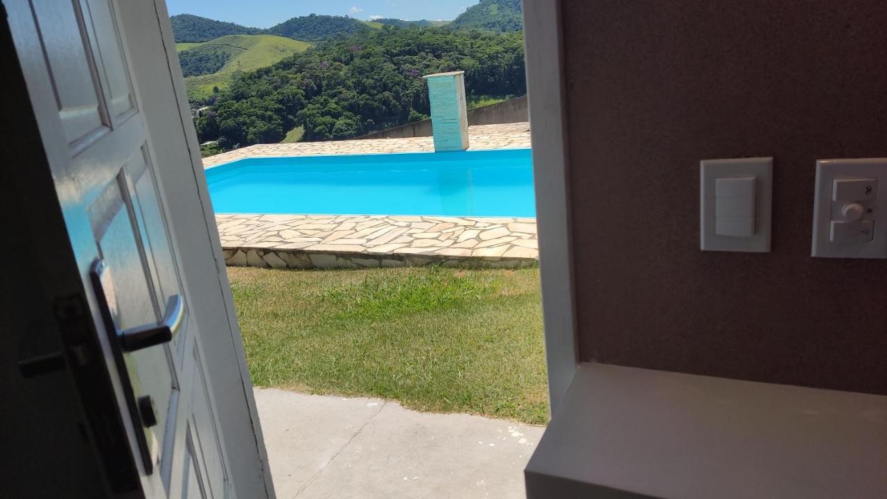 Suite Requinte Da Serra Miguel Pereira Exterior photo